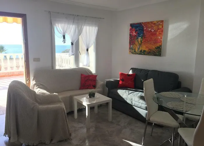 Apartment Seafront Dream *