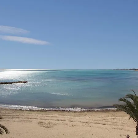 Seafront Dream Апартаменты Торевьиа